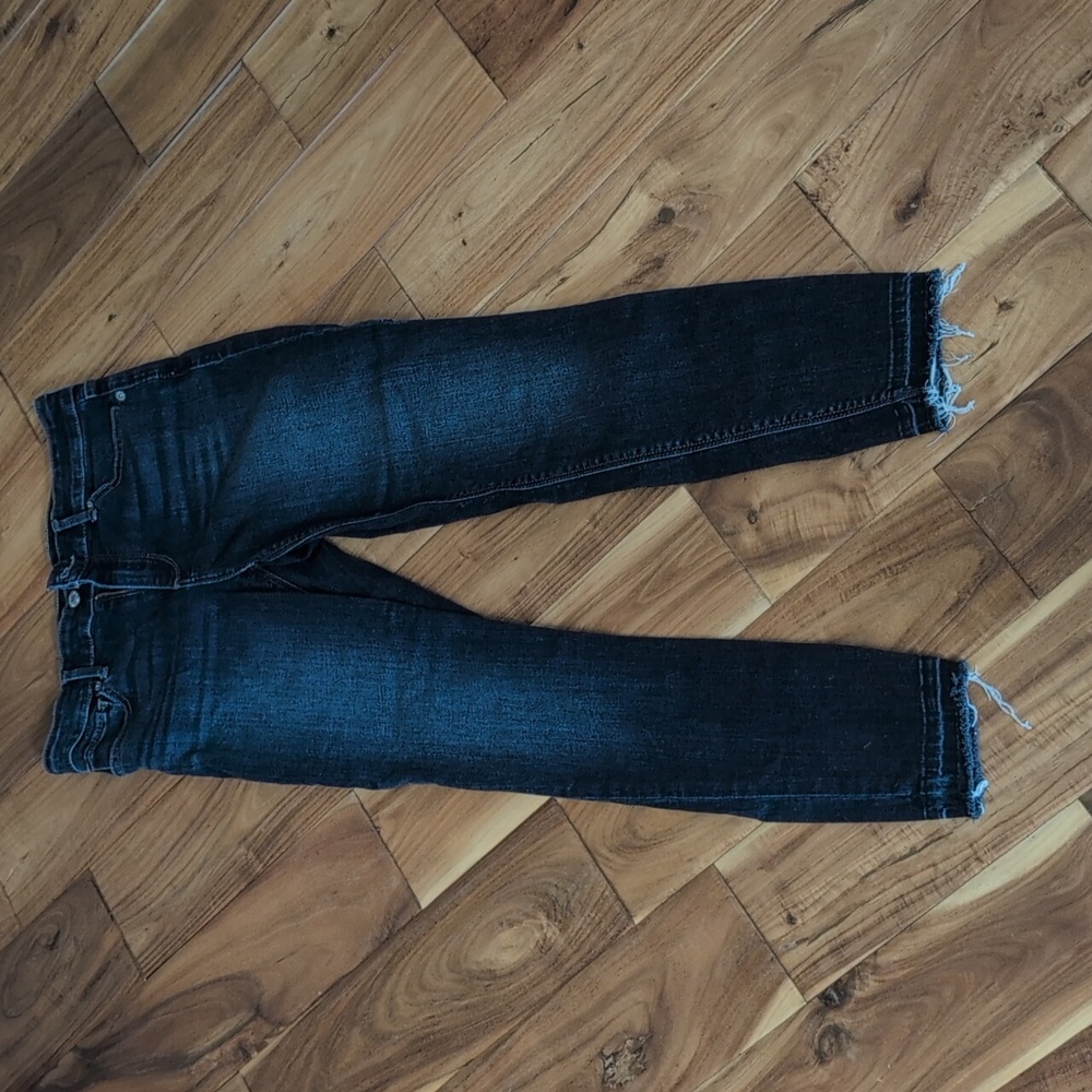 Lucky Brand Dark Blue Denim Jeans